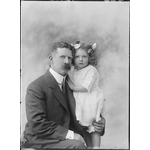 151432PD: William Henry Gumbleton and daughter, possibly Shiela, ca. 1914