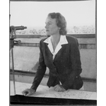 195353PD: Miss Maureen McCune at the telescope