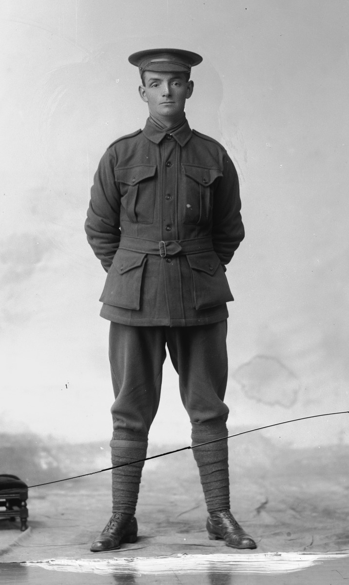 Portrait of Private P.M. Simpson. - JPG 138.7 KB