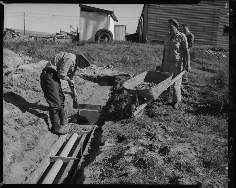 Denaro Block Denaro Concrete Block Manufacturing Co. at work, 8 September 1952 ...