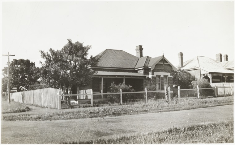 Home Of E.l. Mitchell, 41 Princess Road, Claremont. - State Library Of 