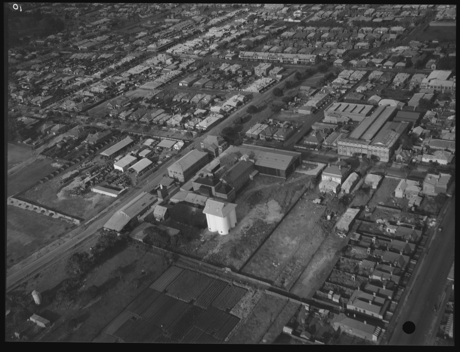 Union Perth Union Maltings Co., 59 Palmerston Street, Perth - JPG 401.3 KB