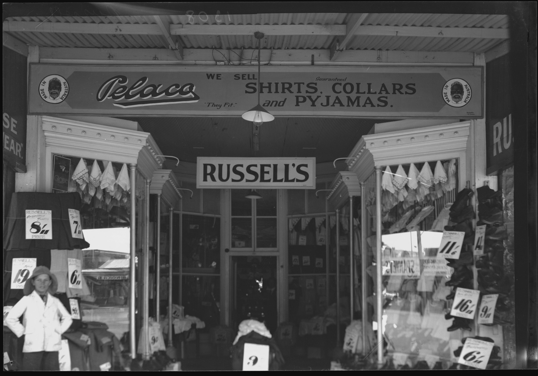 Russell's Menswear and Russell's clothing shop, 82 and 189 Hannan Street, Kalgoorlie JPG 326.4 KB