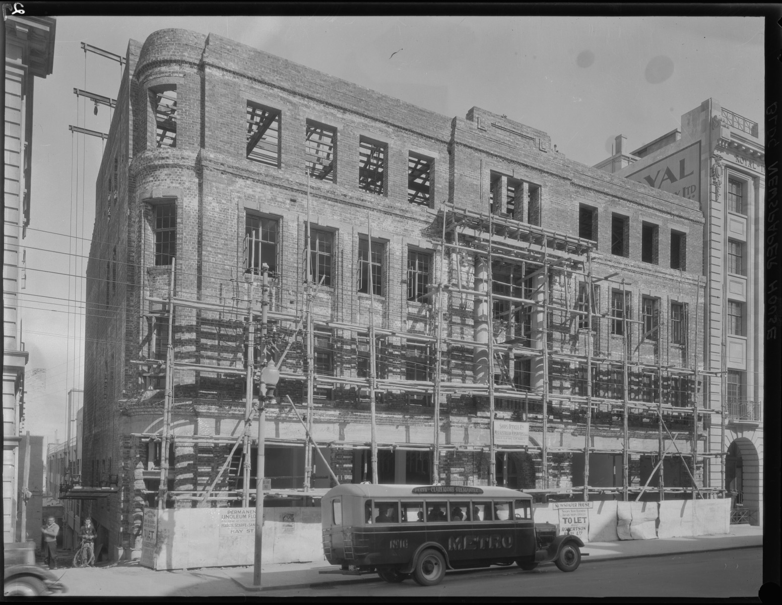 Building Newspaper House, 125 St. George's Terrace, Perth - State ...
