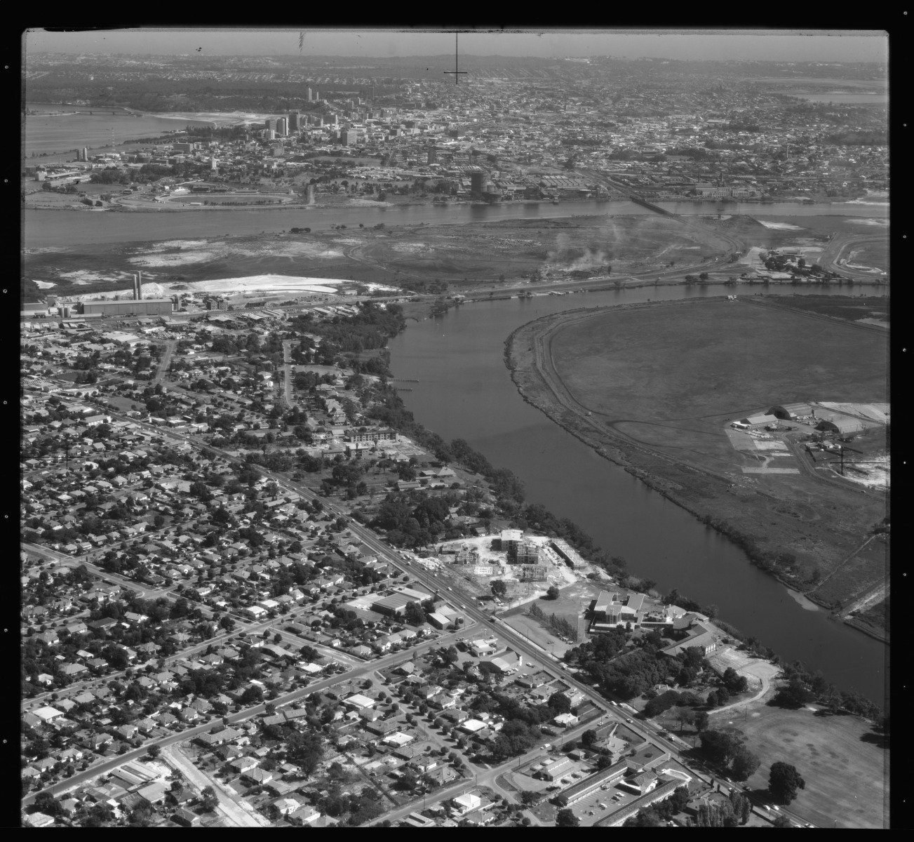Aerial photograph of Rivervale 22 April 1968 - JPG 448.1 KB