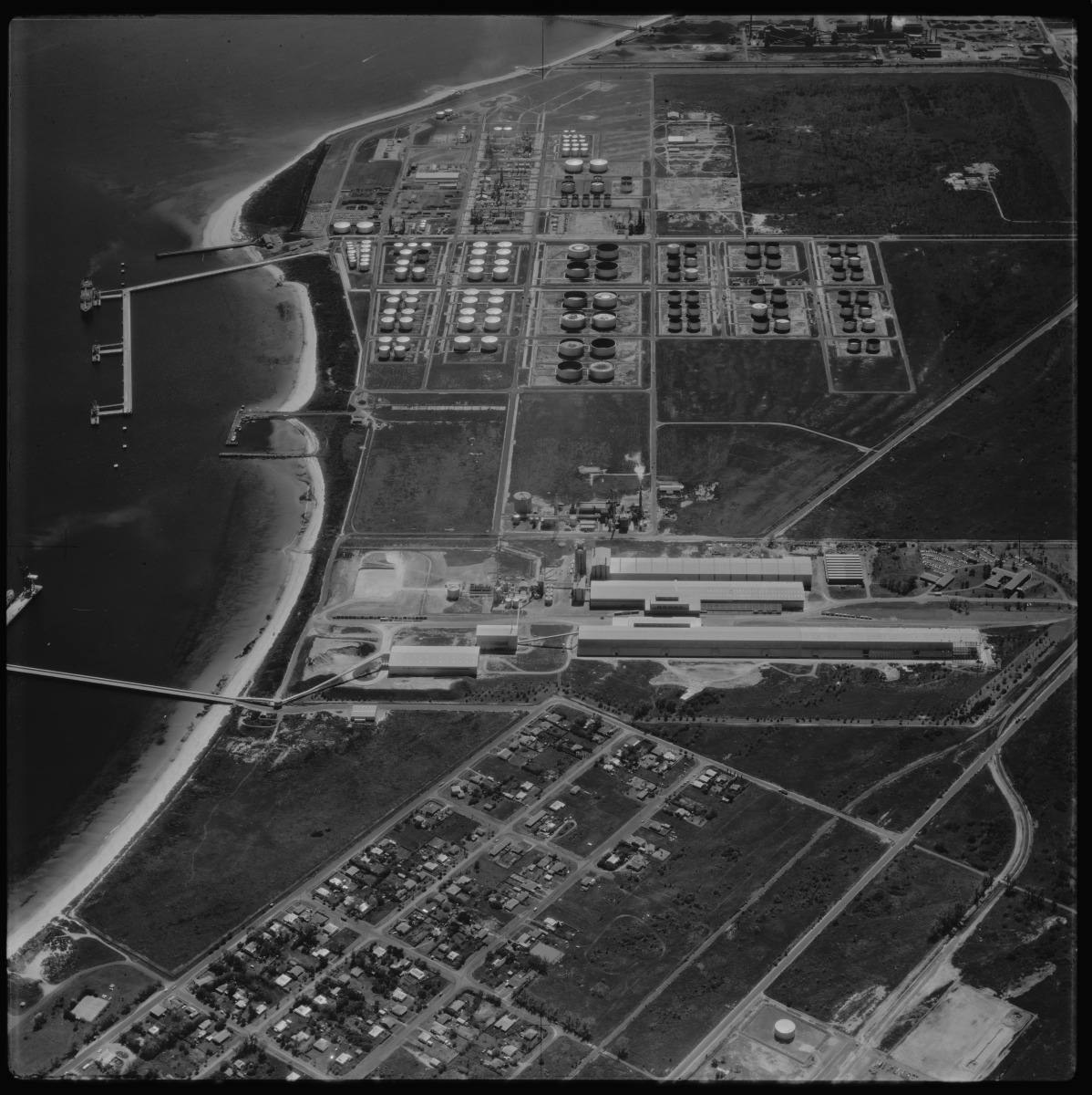 Aerial Photographs Of The BP Refinery Kwinana 6 Nov. 1973 - State ...