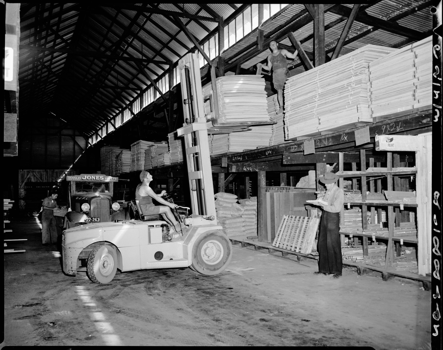 Douglas Jones Pty Ltd employees and timber yard, 57 James Street, Guildford JPG 497.8 KB