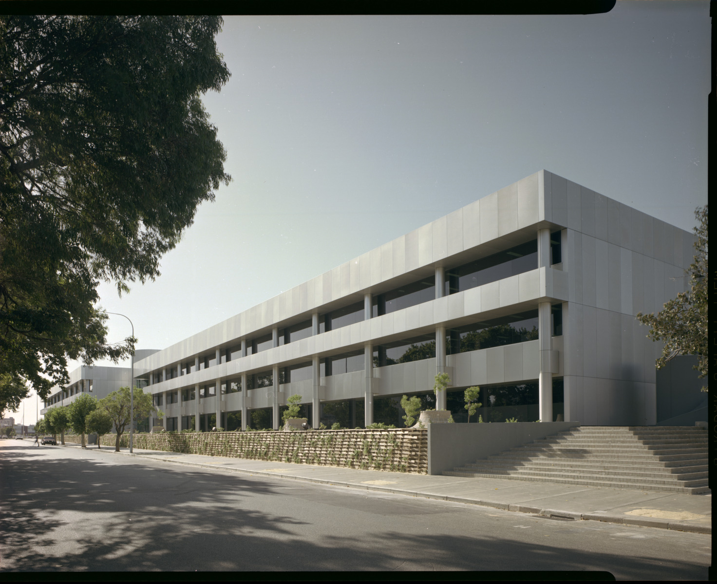Education Dept. building, 151 Royal Street, East Perth, June 1982 ...