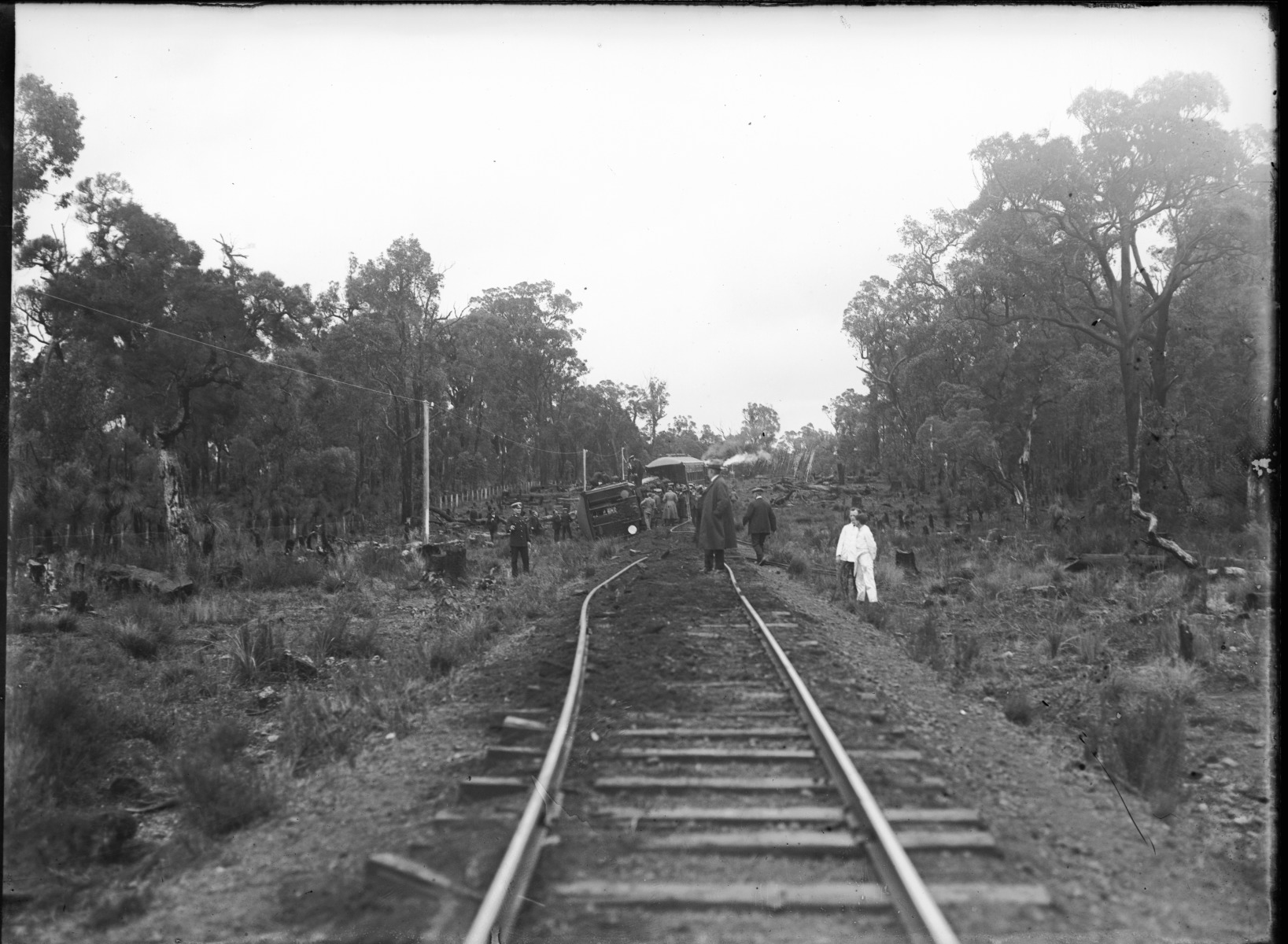 Derailment of the train carrying the Prince of Wales at Jarnadup ...