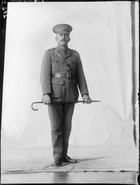 153153PD: Lieutenant Harry Edward Bolton, 1917 :: slwa_b2875101_1