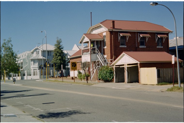 Goderich Street, East Perth - JPG 70.7 KB