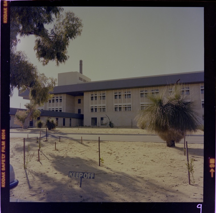 Rockingham Kwinana District Hospital, 16 July 1976 - JPG 134.1 KB