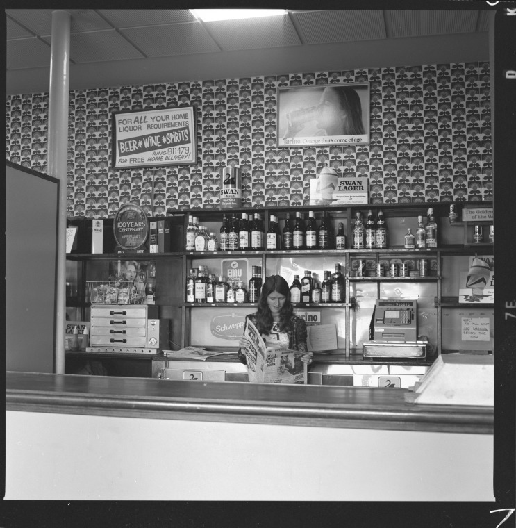 Interiors of the Victoria Hotel and drive through bottle shop, Subiaco