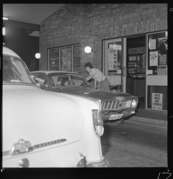 Interiors of the Victoria Hotel and drive through bottle shop, Subiaco