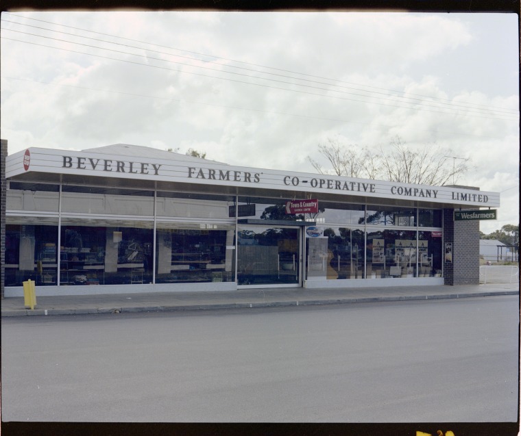 Beverley Farmers CoOperative, 23 July 1982 State Library of Western