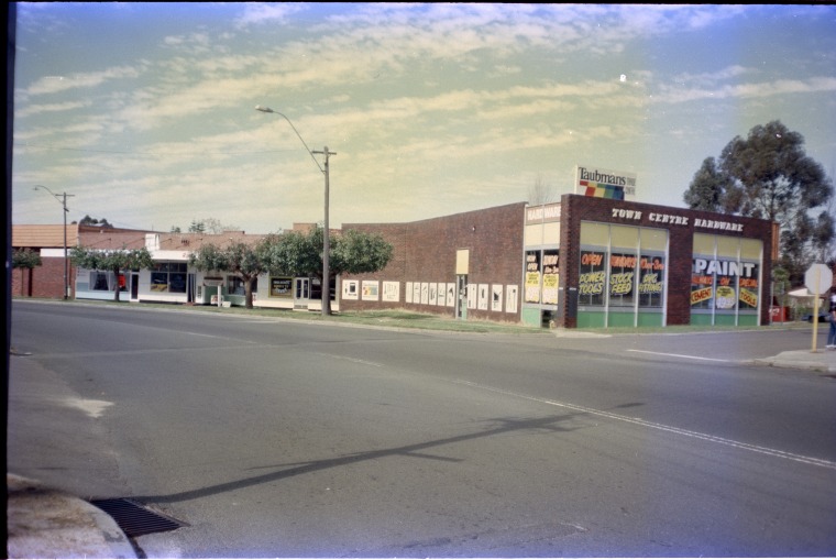 Old Perth Road, Bassendean, August 1987. JPG 94.7 KB