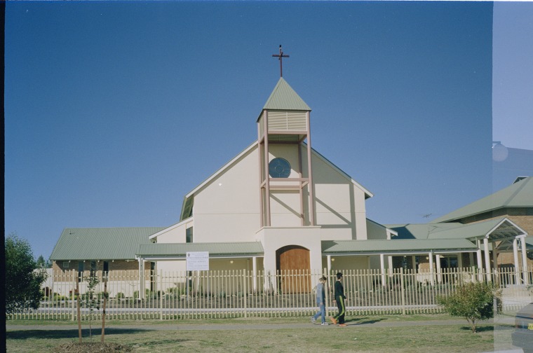 St Paul's Anglican Church, Mirrabooka. JPG 85.5 KB