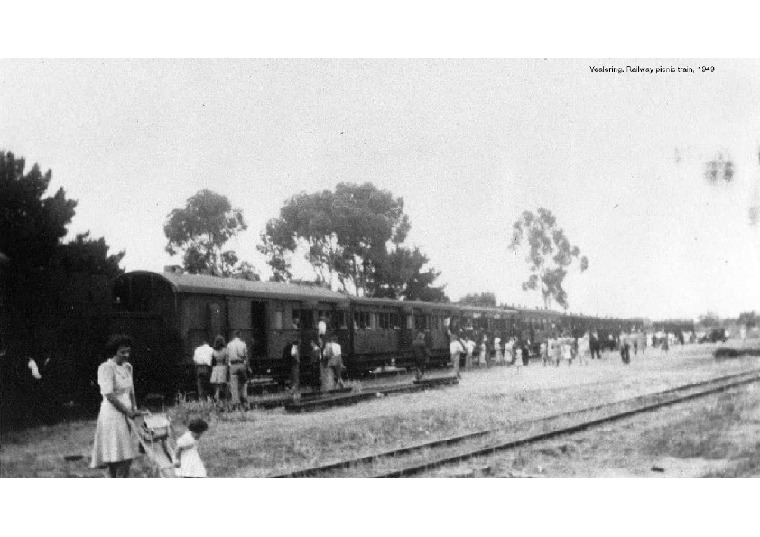 YRP3: Railway picnic train, 1949