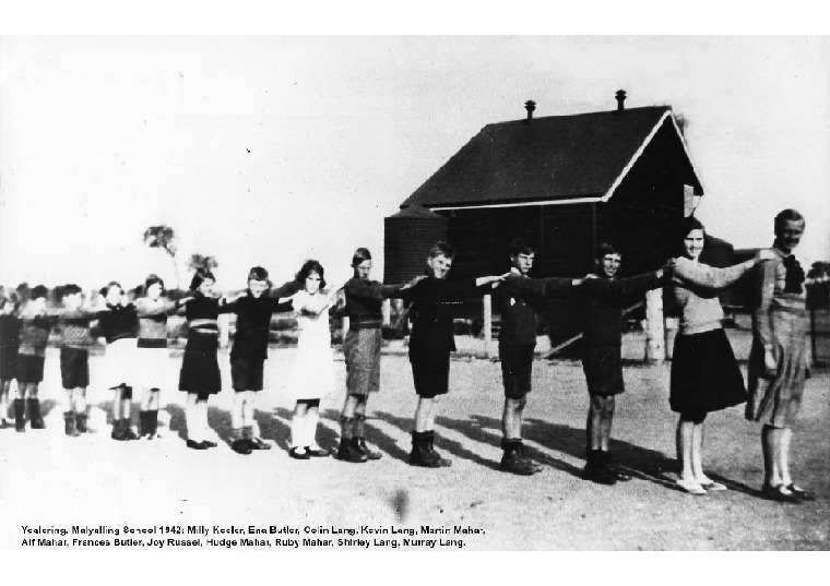 YS12: Malyalling school 1942. Milly Keller, Ena Butler, Colin Lang, Kevin Lang, Martin Mahar, Alf Mahar, Frances Butler, Joy russel, Hudge Mahar, Ruby Mahar, Shirley Lang, Murray Lang