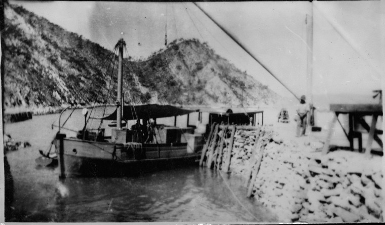 Cargo boat Yampi Lass at Number One Jetty, Koolan Island. - State ...