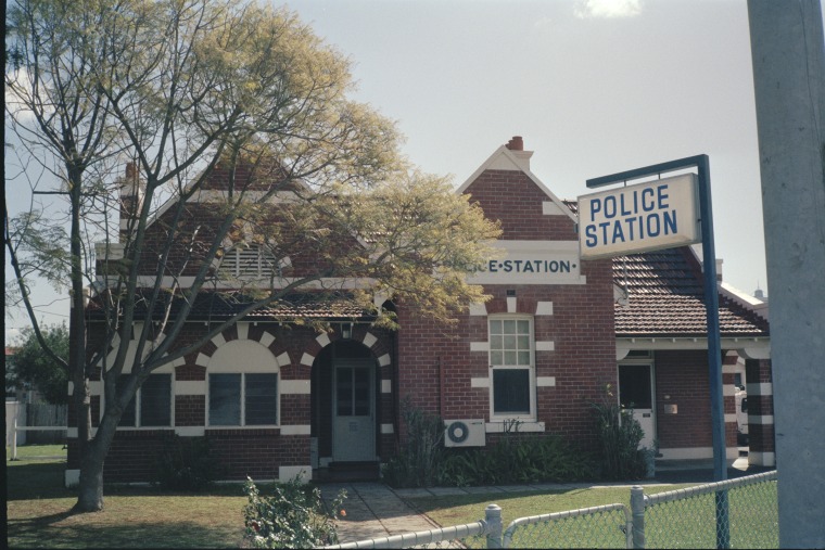 Mends Street, South Perth, August 1993. - JPG 129.7 KB