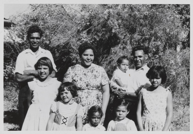 Tom and Frances Murray and family with Ron Williams at Cosmo Newbery