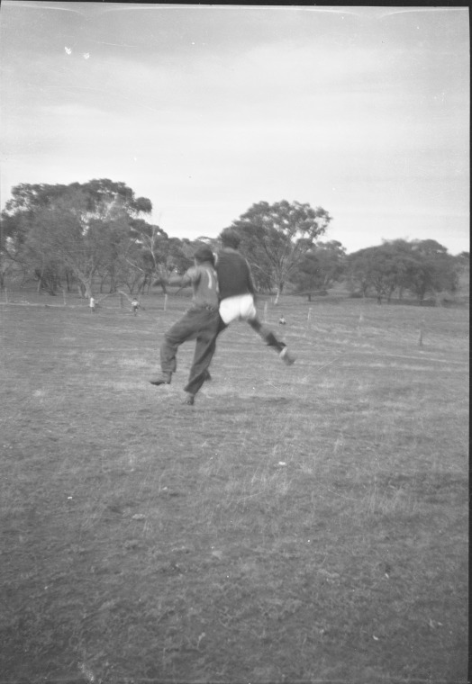 playing-football-at-the-goomalling-native-reserve-state-library-of