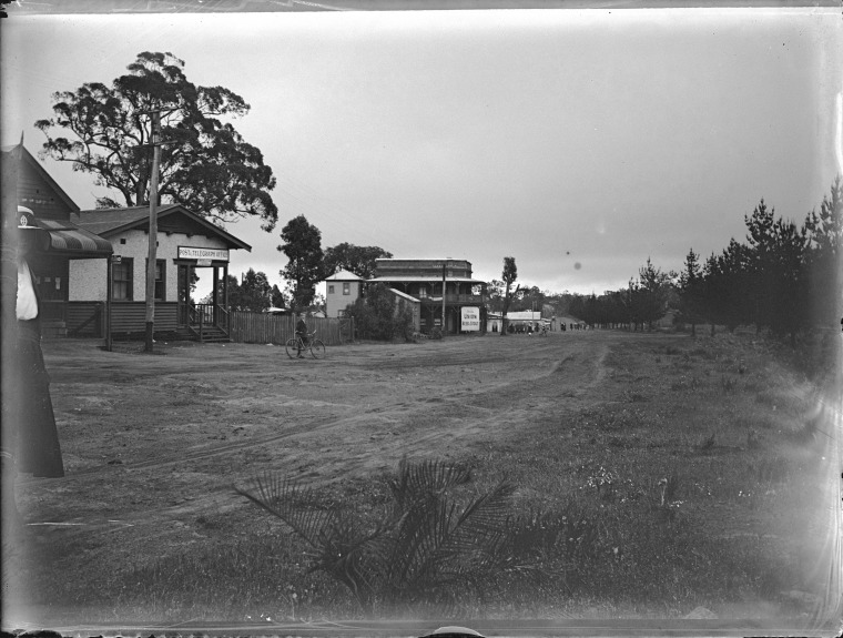 Jarrahdale Road, Jarrahdale. State Library of Western Australia