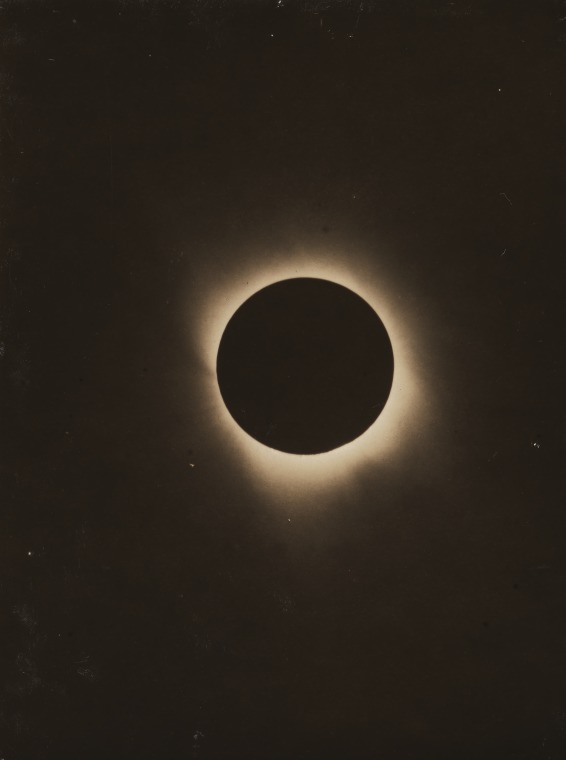 The Solar corona photographed by the Lick Observatory's Floyd telescope ...