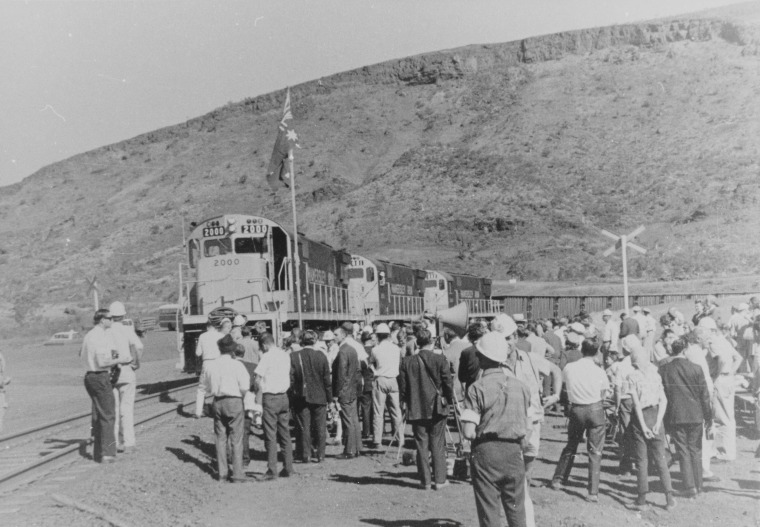 Crowd at the official opening of the DampierTom Price Railway at Tom Price, 1 July 1966