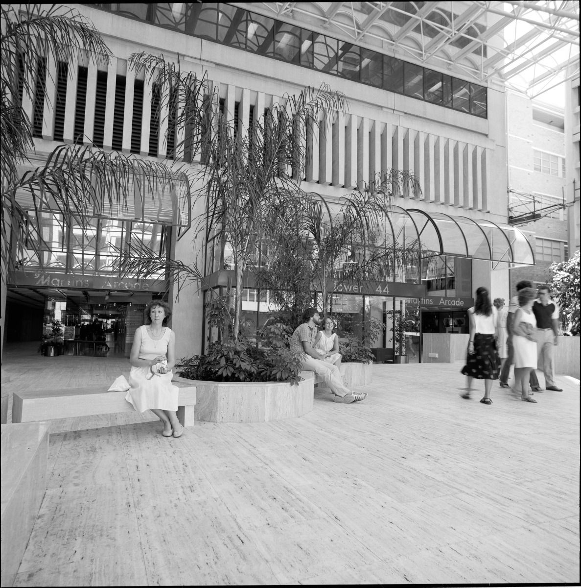 St Martins Arcade, Perth, 9 February 1984. - JPG 450.0 KB