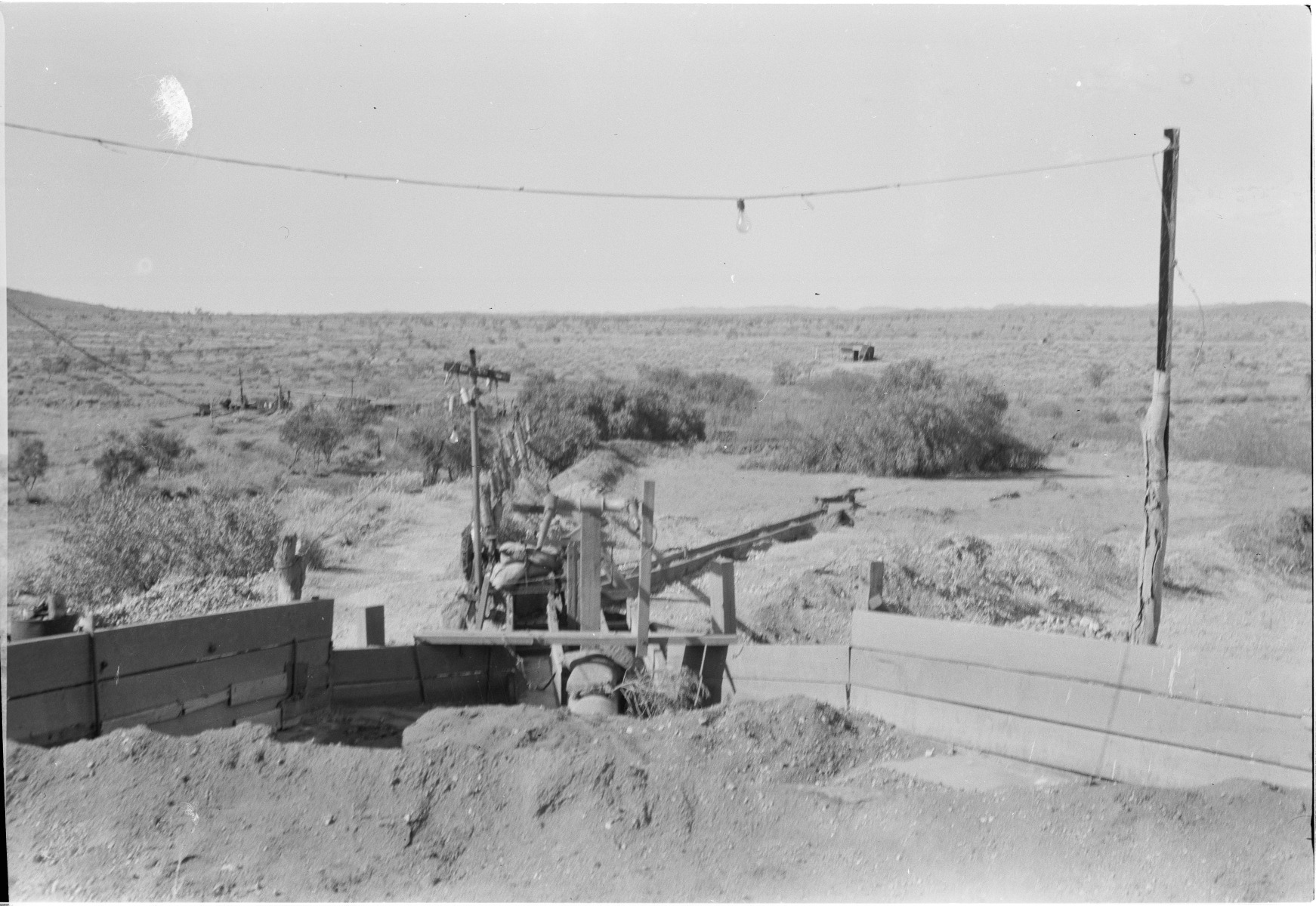 Tin mining and working, Moolyella, Western Australia. JPG 498.3 KB