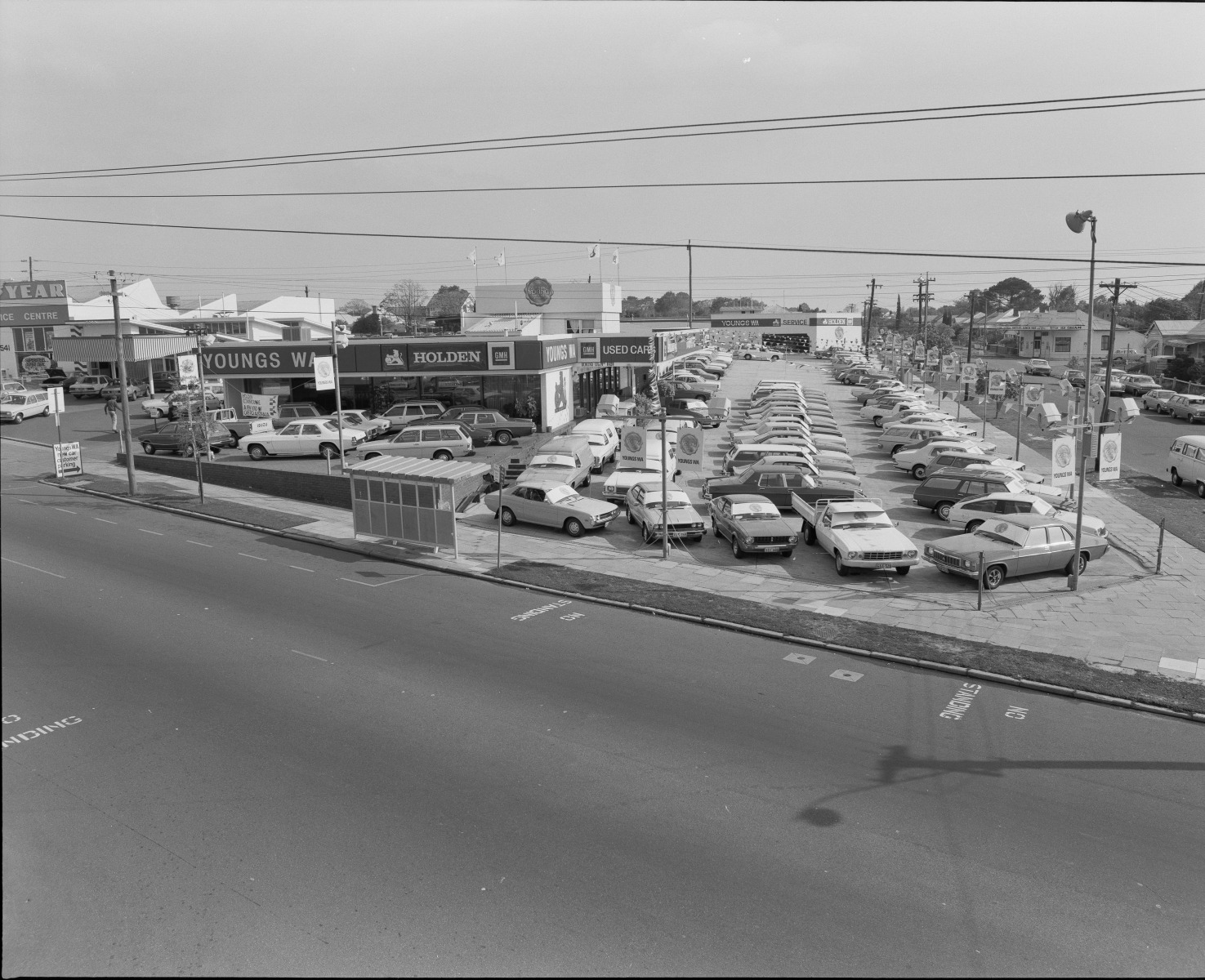 Youngs W.A. Holden car dealership, 529 Albany Highway, Victoria Park