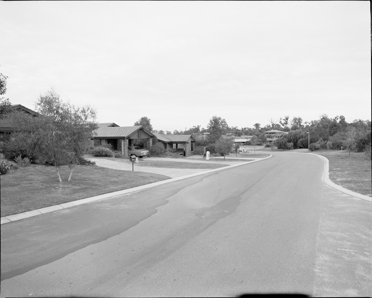 Real estate development of Edgewater by RDC Homes, 12 June 1980. State Library of Western